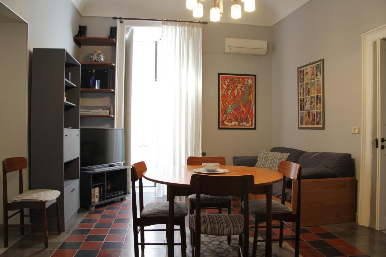Casa Vacanza Icaros, Ortigia Hictoric Center, 200 Mt From The Beach سيراكوزا المظهر الخارجي الصورة